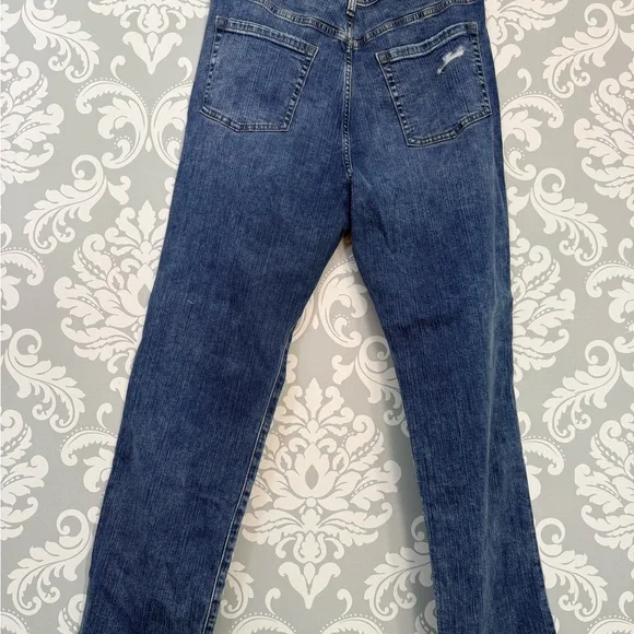 Torrid Distressed High Rise Stretch + Rigid Jeans - Picture 7 of 9